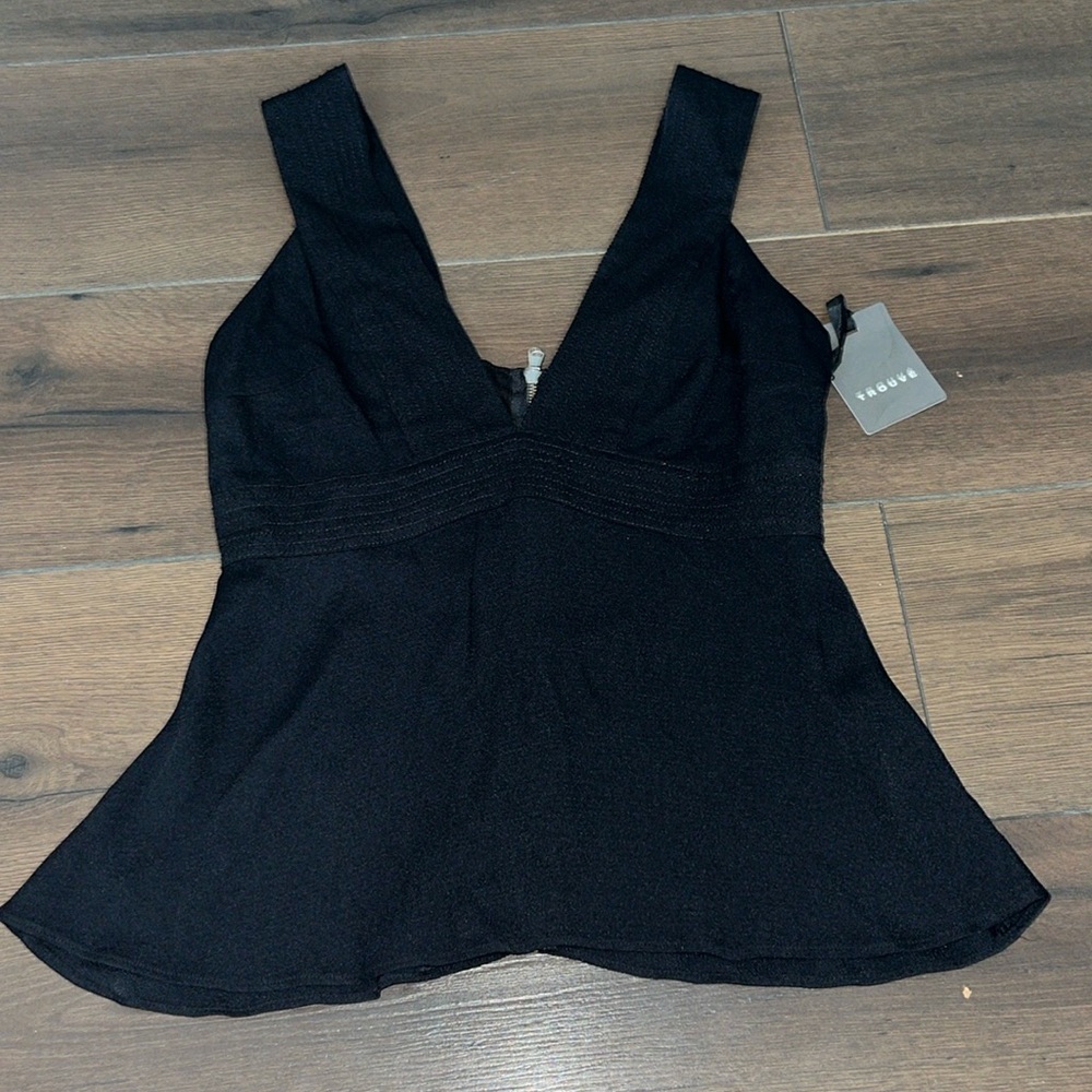 Women’s Black Top
